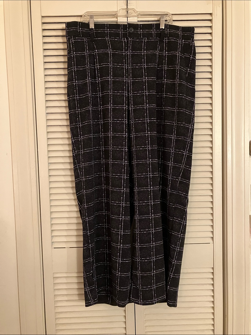 torrid Size 16 NWT  Black Windowpane Wide-leg Pants with Lavender Grid